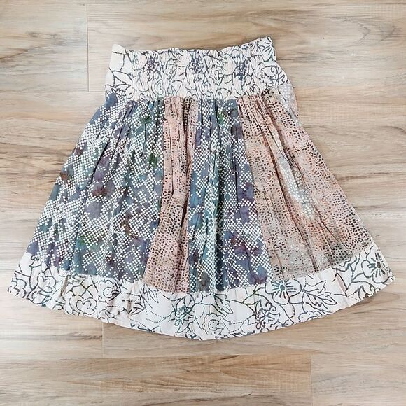 🔺️Santika Cream Print Fully Lined Panel Skirt Large - Picture 2 of 8